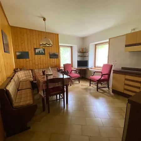 Cedae Meia Apartment Dosoledo